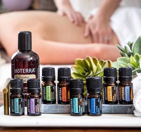 Olejki eteryczne używane podczas masażu aromaterapeutycznego